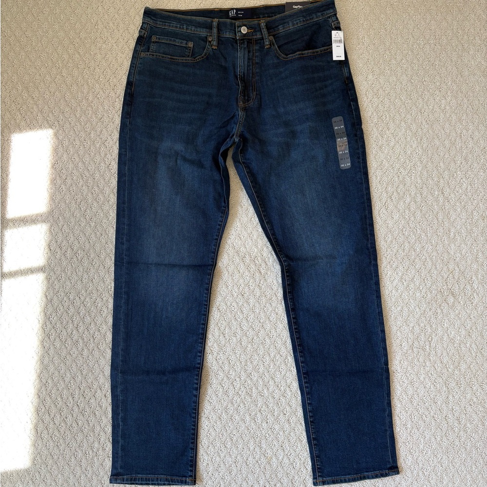NWT GAP Men's Dark Indigo Straight Jeans